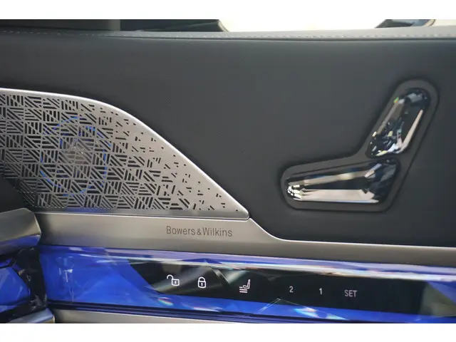 BMW 7 Serie 750e xDrive 2025 Hybride Benzine 24