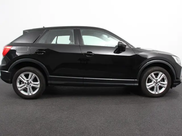 Audi Q2 35 TFSI 150pk S-Tronic Prestige 2021 Benzine 8