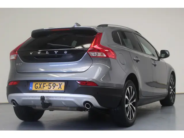 Volvo V40 Cross Country T3 Polar+ Luxury 2018 Benzine 6