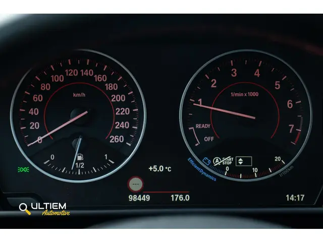 BMW 1 Serie 118i 2016 Benzine 10