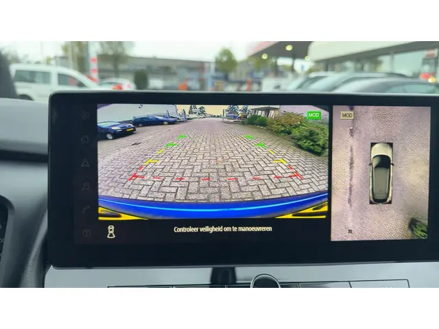 Nissan QASHQAI 1.3 MHEV N-Connecta 2023 Benzine 10