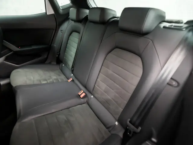 SEAT Ibiza 1.0 TSI FR Xcellence Sport 2019 Benzine 16