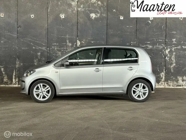 Volkswagen up! 1.0 move up! BlueMotion 2015 Benzine 2
