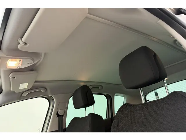 Peugeot 3008 1.2 PureTech Style 2016 Benzine 28