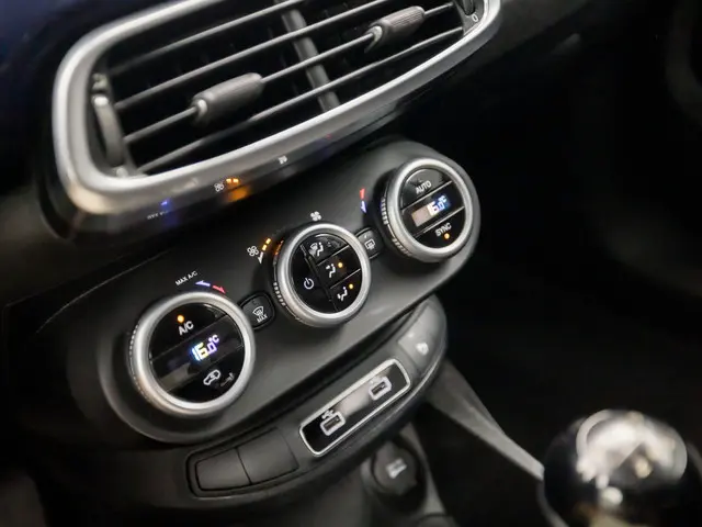 Fiat 500X 1.0 GSE Lounge 2020 Benzine 9