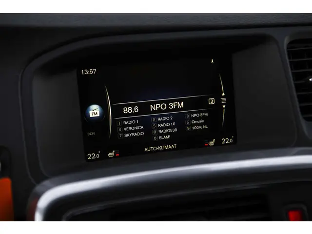 Volvo V60 1.5 T3 R-Design 2017 Benzine 19