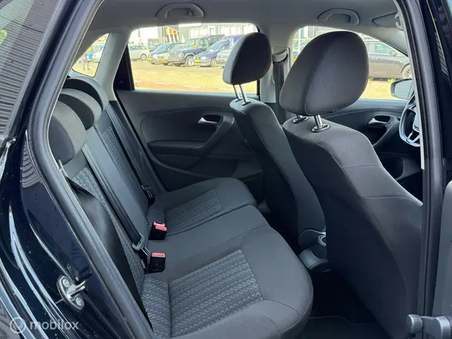 Volkswagen Polo 1.0 Comfortline AIRCO 2015 Benzine 18