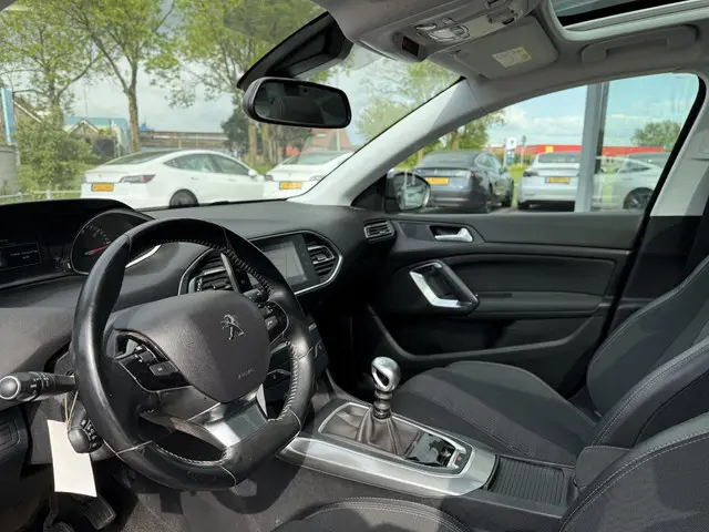 Peugeot 308 SW 1.5 BlueHDi 130pk Premium 2019 Diesel 10