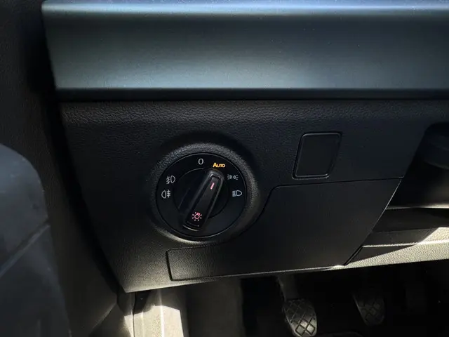 SEAT Arona 1.0 TSI Xperience Connect 2022 Benzine 14