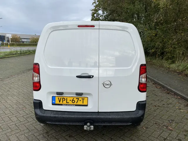 Opel Combo 1.5D L1H1 Edition 2022 Diesel 6