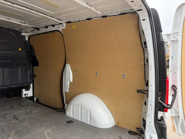 Mercedes-Benz eVito 112 66kWh 2022 Elektrisch 17