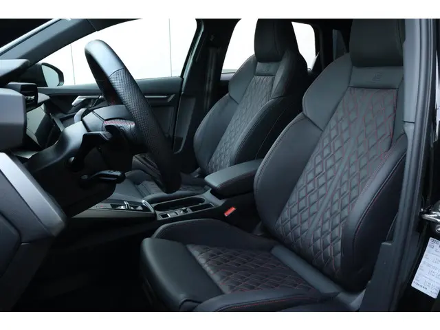 Audi A3 Sportback 2.0 TFSI S3 quattro 2022 Benzine 13