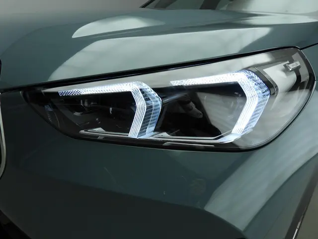 BMW X1 sDrive18i 2023 Benzine 47