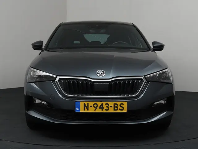 Škoda Scala 1.0 TSI Sport Business 2021 Benzine 30