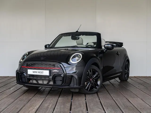 MINI Cooper Cabrio Aut. 2022 Benzine 39