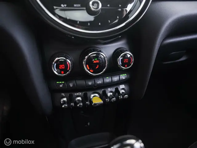 MINI Electric Mini Essential 33 kWh 2021 Elektrisch 22