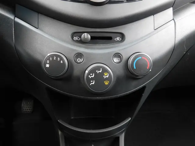 Chevrolet Spark 1.0 16V LS Bi-Fuel LPG AIRCO 2012 LPG/Gas 14