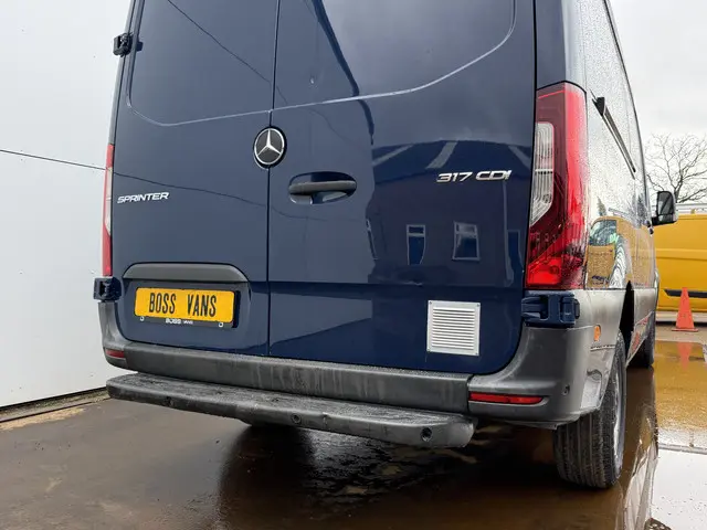 Mercedes-Benz Sprinter 317 1.9 CDI 2022 Diesel 13