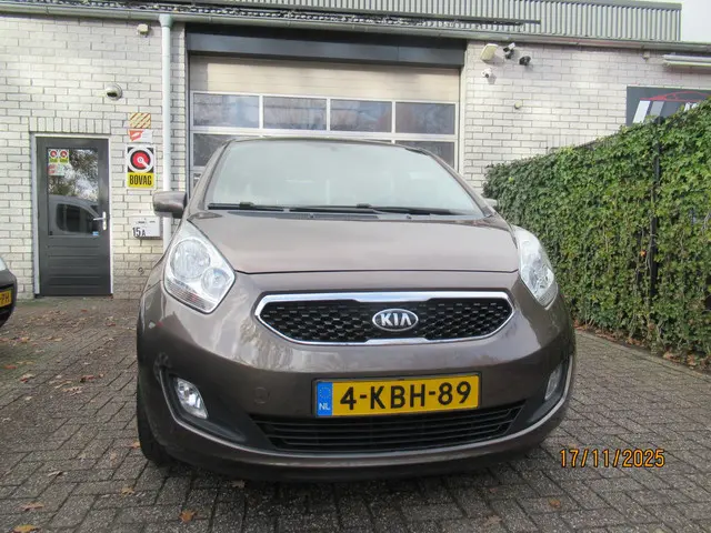 Kia Venga 1.6 CVVT Super Pack 2013 Benzine 10