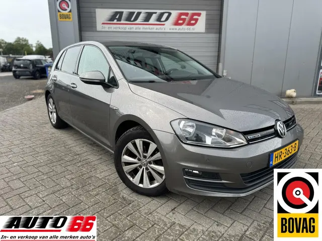Volkswagen Golf 1.0 TSI Connected Series 2015 Benzine 2