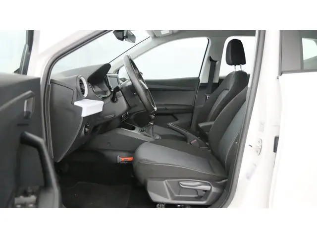 SEAT Arona 1.0 TSI 95pk Style 2023 Benzine 15