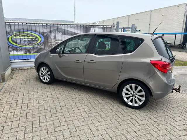 Opel Meriva 1.4 Turbo Cosmo 2014 Benzine 4