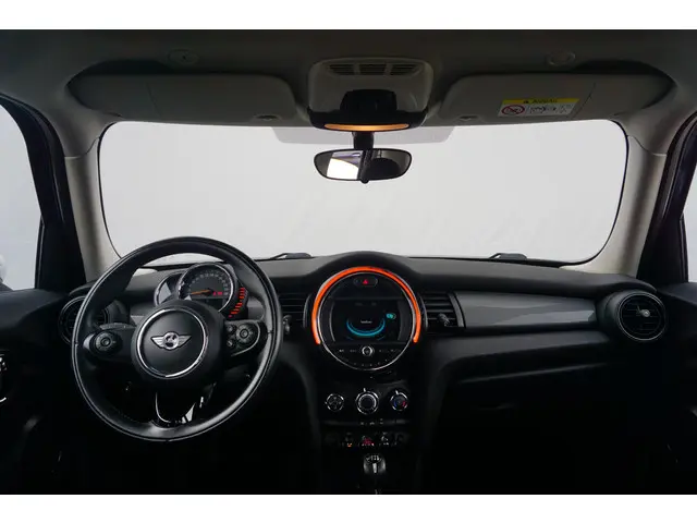 MINI 5-Deurs Cooper 2017 Benzine 9