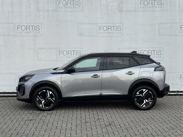 Peugeot 2008 1.2 PureTech 130 GT 2023 Benzine 10