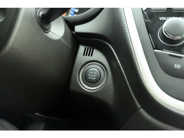 Suzuki S-Cross SX4 1.6 Exclusive 2015 Benzine 20