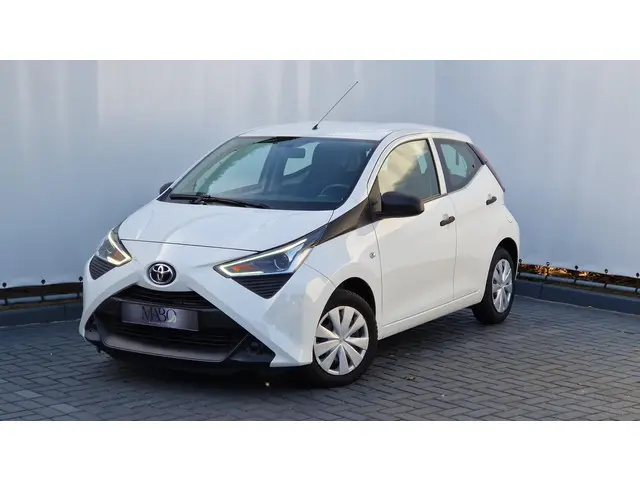 Toyota Aygo 1.0 VVT-i x-fun 2018 Benzine 27