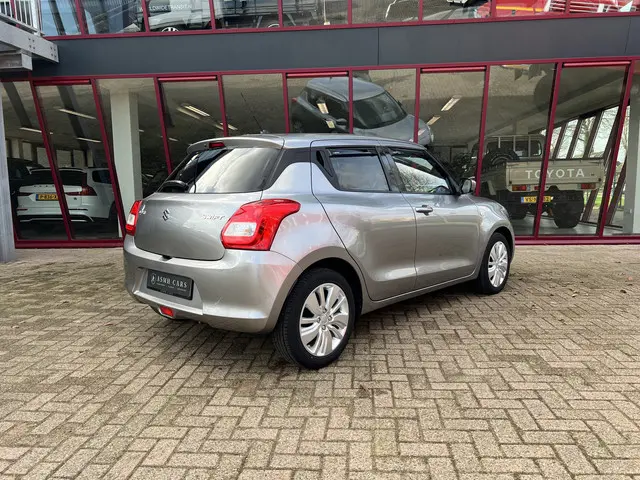 Suzuki Swift 1.2 Select 2017 Benzine 3