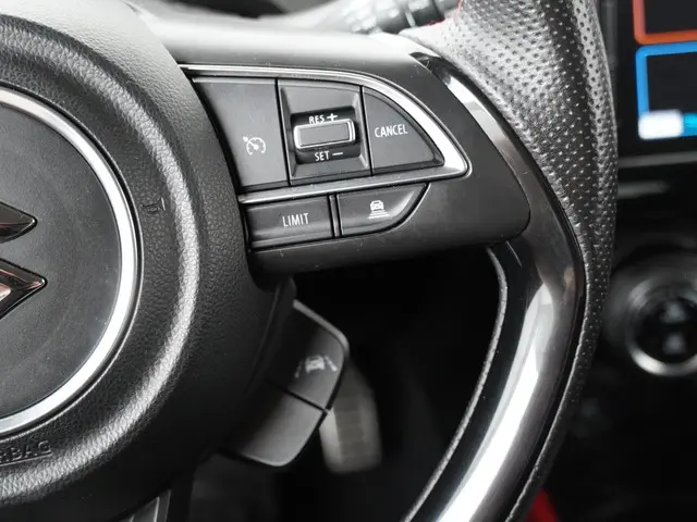 Suzuki Swift 1.4 Sport 2018 Benzine 13