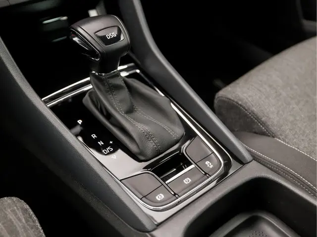 Škoda Karoq 1.5 TSI ACT Sportline 2018 Benzine 11