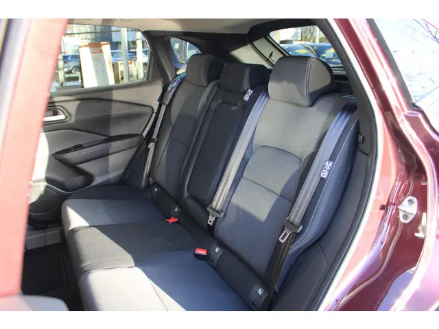 Nissan QASHQAI 1.3 MHEV Xtronic N-Connecta 2022 Benzine 8