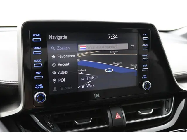 Toyota C-HR 2.0 Hybrid Executive 2021 Hybride Benzine 27