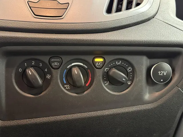 Ford Transit 350 2.0 TDCI L3H3 Trend EUVI 2020 Diesel 24