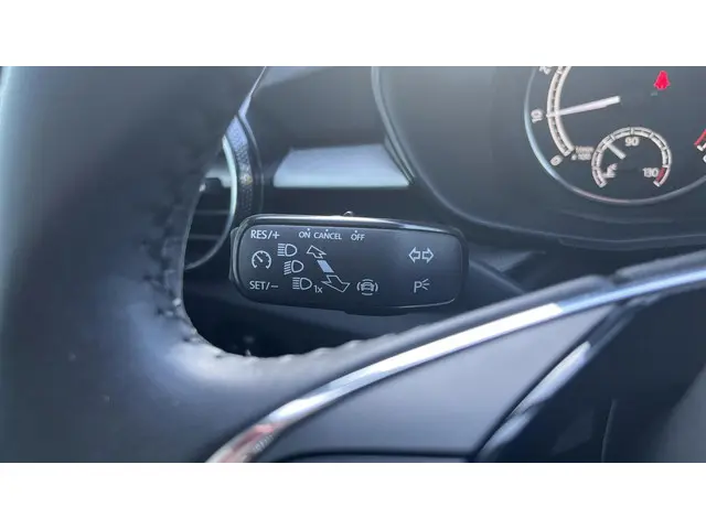 Škoda Fabia 1.0 MPI Ambition 2023 Benzine 21