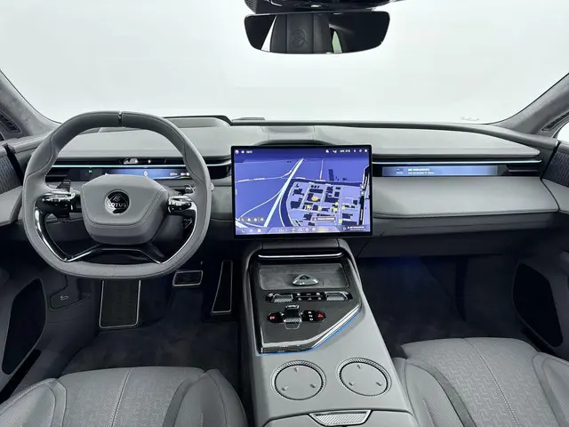 Lotus Emeya S 102kWh/613pk 2024 Elektrisch 12