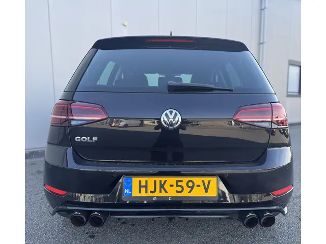 Volkswagen Golf 1.5 TSI Highline 2019 Benzine 6