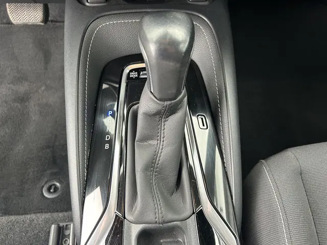 Suzuki Swace 1.8 Hybrid Style 2021 Hybride Benzine 15
