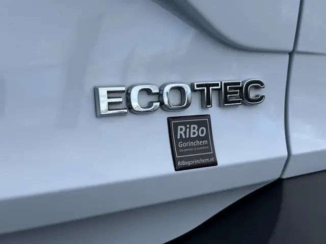 Opel Crossland X 1.2 Turbo Innovation 2017 Benzine 32