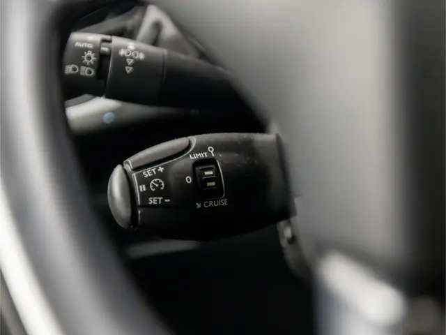 Citroën DS3 1.2 VTi So Chic 2014 Benzine 18