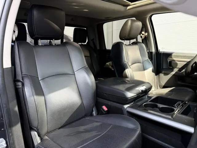 Dodge Ram 1500 5.7 V8 HEMI Quad Cab 6'4 2016 LPG/Gas 15