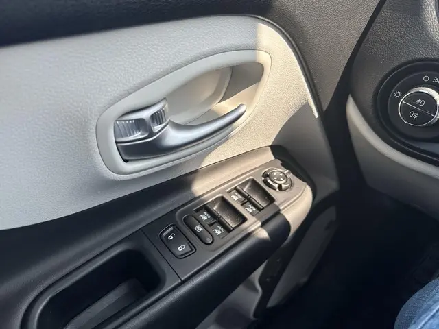 Jeep Renegade 1.3T Freedom 2019 Benzine 20