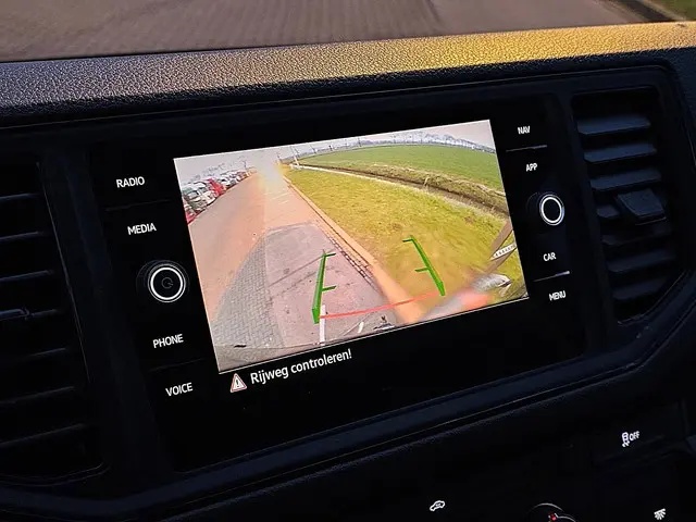 MAN TGE 3.180 2023 Diesel 16