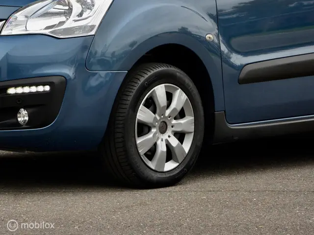 Citroën Berlingo combi 1.2 PureTech XTR 2017 Benzine 21