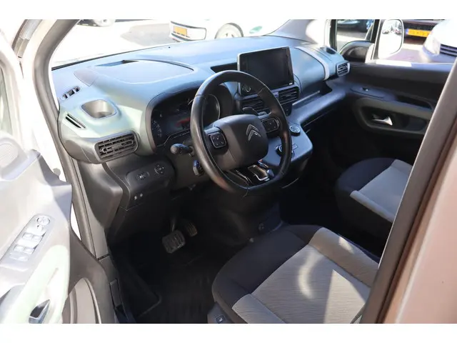 Citroën Berlingo XL 1.2 PureTech Feel 7p. 2021 Benzine 14