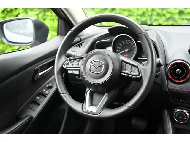 Mazda 2 SkyActiv-G 90 automaat Homura Aka 2024 Benzine 20