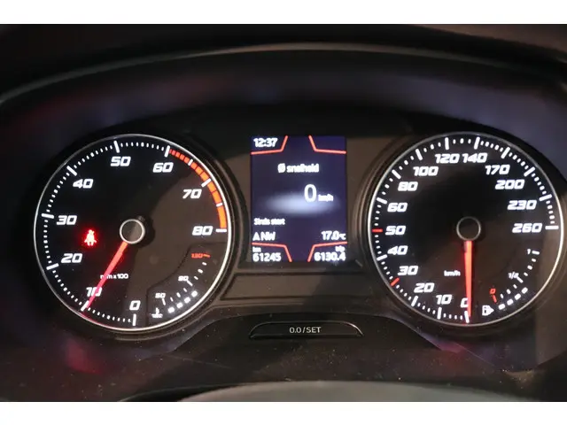 SEAT Leon 1.0 TSI Style Ultimate Edition 2020 Benzine 4