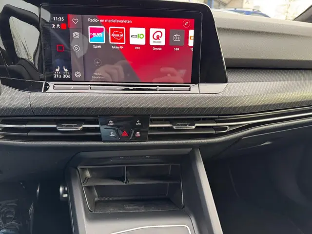 Volkswagen Golf 1.5 eTSI R-Line 2022 Benzine 33